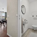 Апартаменты Revon Urban Executive , Old Town - Free Parking Братислава