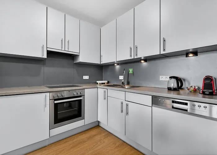 Appartement Revon Business Apartment, Free Garage & Balcony *