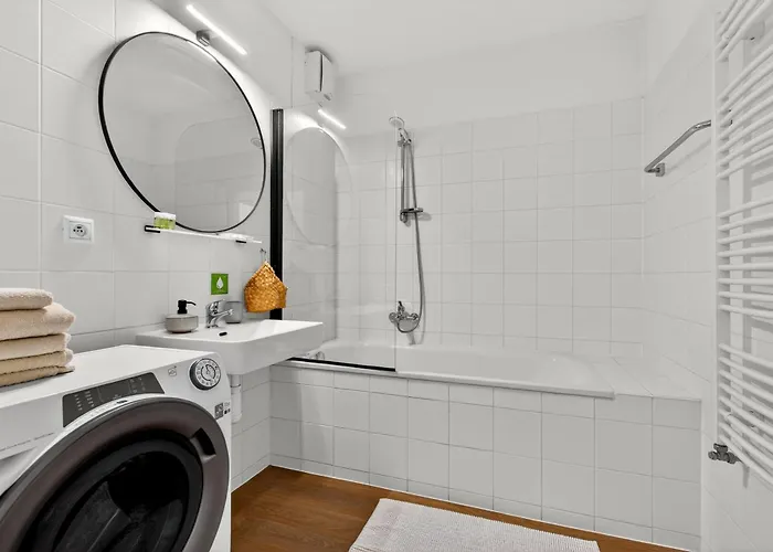 Revon Business Apartment, Free Garage & Balcony * Bratislava