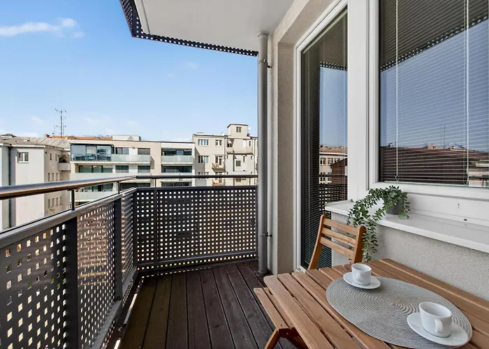 Revon Business Apartment, Free Garage & Balcony * Bratislava